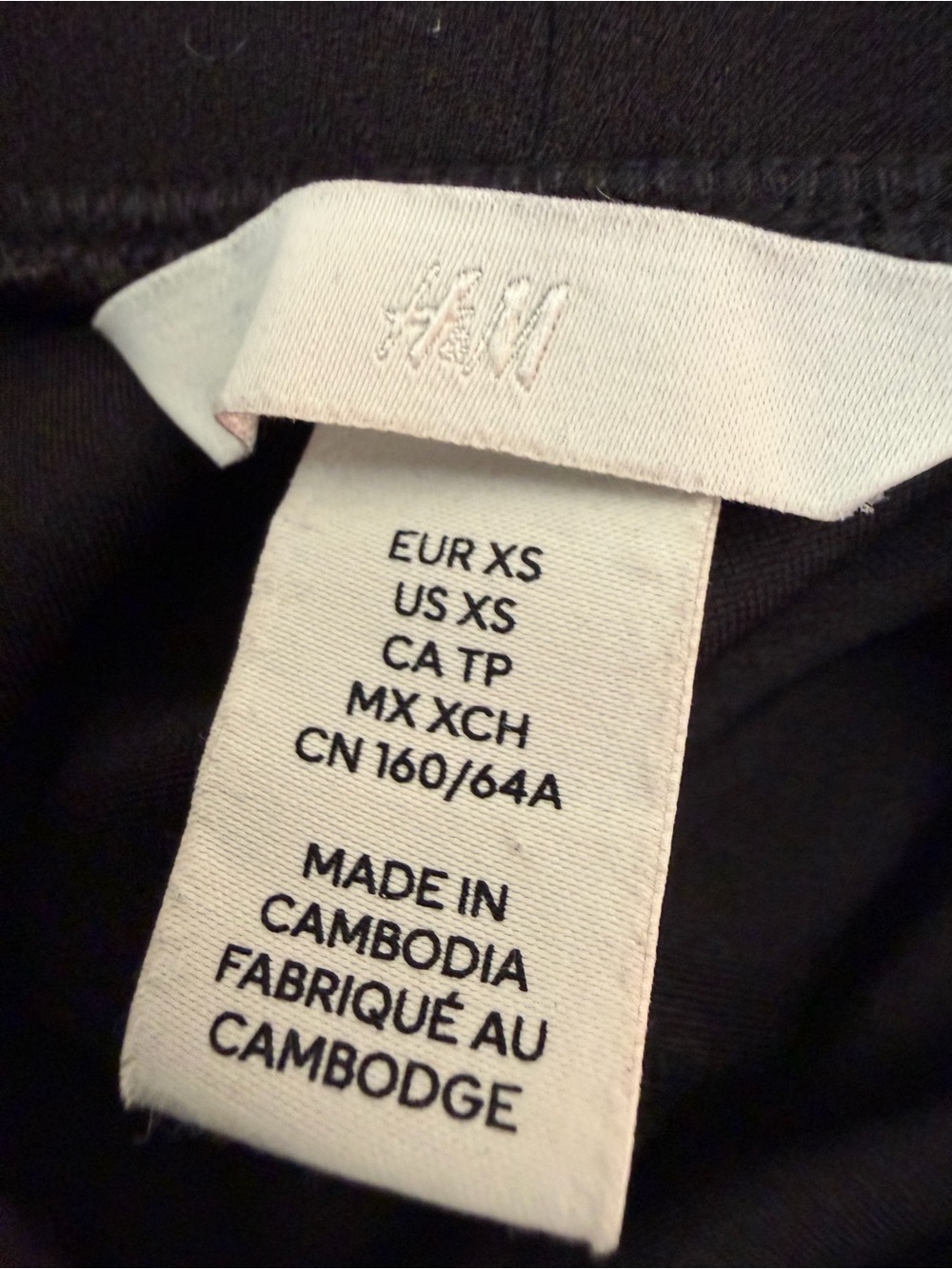 H&M Black Wide-Leg High-Rise Pants - Picture 3 of 4